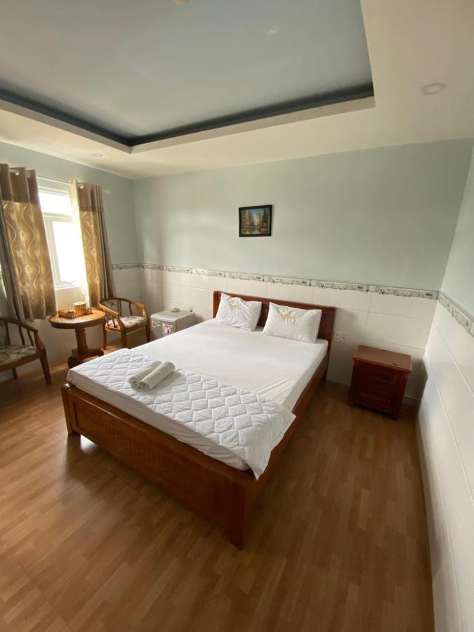 Thanh Binh 2 Hotel Thành Pho Ho Chí Minh Esterno foto